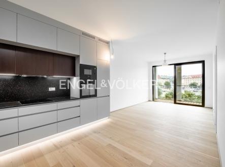 1 | Pronájem bytu, 2+kk, 56 m²