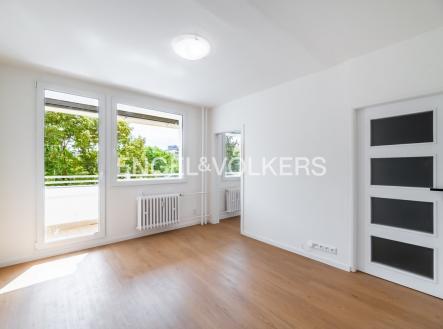 1 | Pronájem bytu, 2+kk, 35 m²