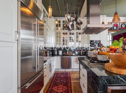 4 | Pronájem bytu, 5+kk, 600 m²