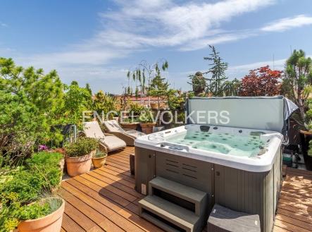 14 | Pronájem bytu, 5+kk, 600 m²