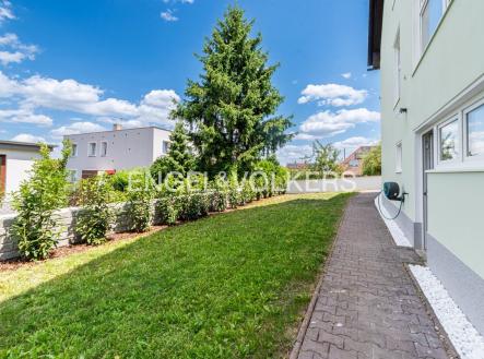 3 | Pronájem - dům/vila, 360 m²