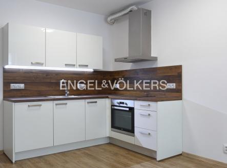 2 | Pronájem bytu, 3+kk, 56 m²