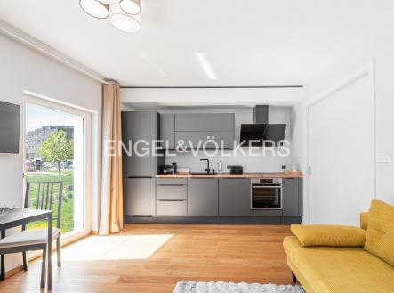 4 | Prodej bytu, 1+kk, 45 m²