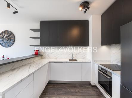 P1245270_web | Pronájem bytu, 3+kk, 79 m²