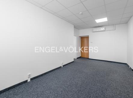 004 | Pronájem - kanceláře, 19 m²
