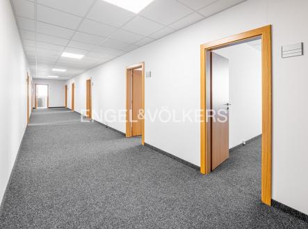 002 (1) | Pronájem - kanceláře, 98 m²