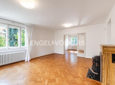 P1346192-HDR_web | Pronájem - dům/vila, 277 m²