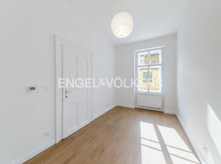 Pronájem bytu, 2+1, 50 m² obrázek