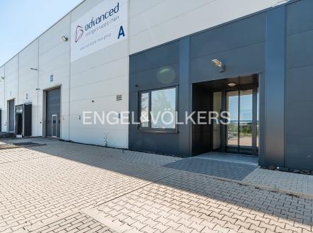 DSC_0456_web | Pronájem - komerční objekt, výroba, 6 513 m²