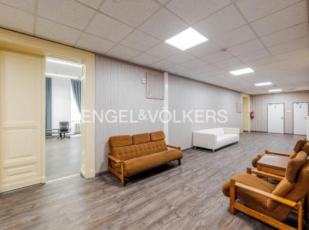 P1335214_web | Pronájem - kanceláře, 28 m²
