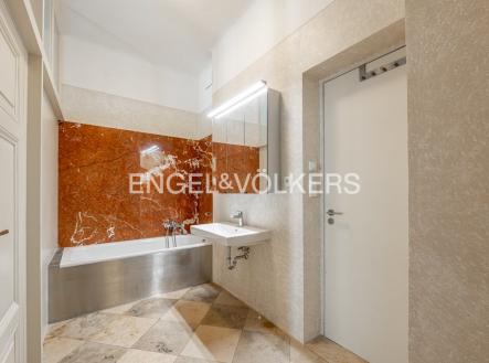 4 | Pronájem bytu, 3+1, 98 m²