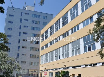 Hall-office-park2 | Pronájem - kanceláře, 68 m²