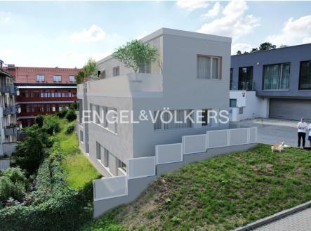 2,0 | Prodej - pozemek pro bydlení, 388 m²