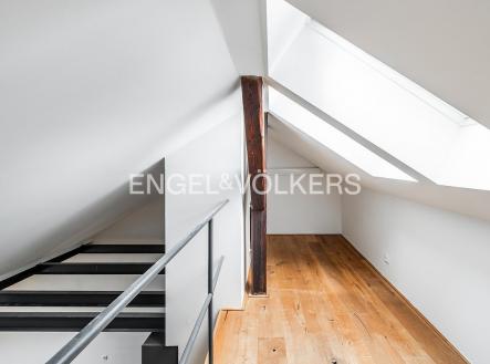 4_DSC_0558-HDR_web | Prodej bytu, 2+kk, 71 m²