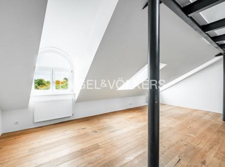 1_DSC_0573-HDR_web | Prodej bytu, 1+kk, 63 m²