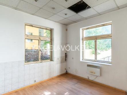 3 | Pronájem - obchodní prostor, 138 m²