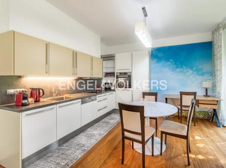 4 | Pronájem bytu, 2+kk, 72 m²