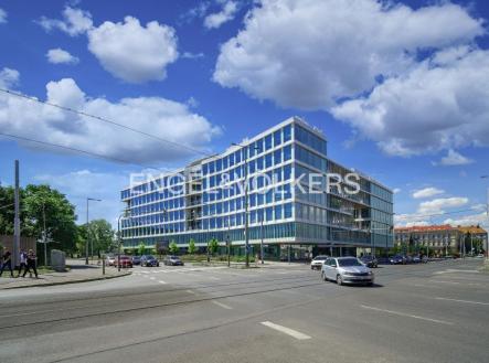 1 | Pronájem - kanceláře, 595 m²