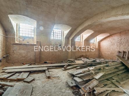 4 | Pronájem - komerční objekt, sklad, 133 m²