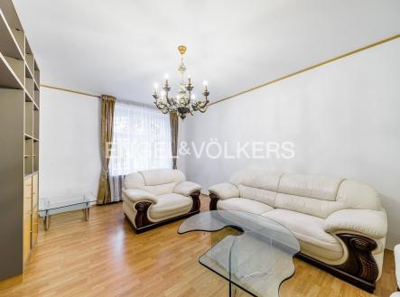 Pronájem bytu, 3+1, 120 m²