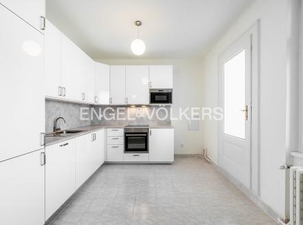 2 | Pronájem bytu, 3+kk, 141 m²