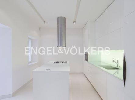 04_LAZENSKA_ | Pronájem bytu, 3+1, 132 m²