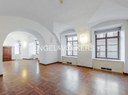 P1222926-HDR_expose | Pronájem - kanceláře, 245 m²