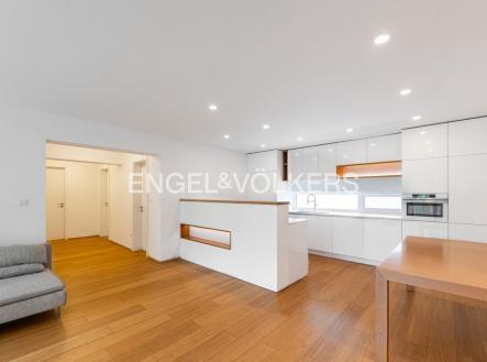 2 | Pronájem bytu, 4+kk, 126 m²