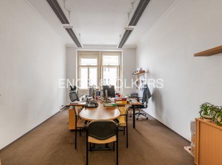 DSC_7218-HDR_web | Pronájem - kanceláře, 325 m²