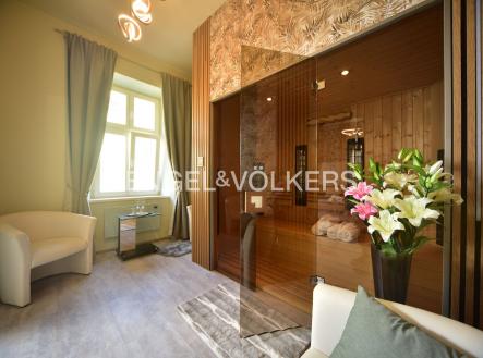 Pronájem - komerční objekt, jiný, 612 m² obrázek