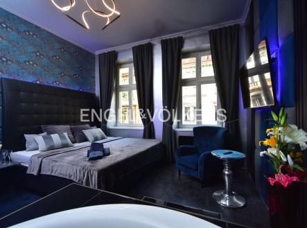 5 | Pronájem - komerční objekt, jiný, 612 m²