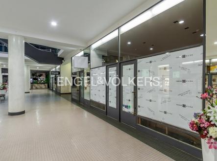 IMG_4240_web | Pronájem - obchodní prostor, 77 m²