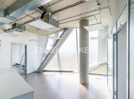 4 | Pronájem - komerční objekt, jiný, 360 m²