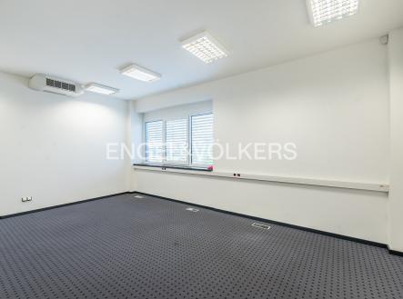 DSC_8162-HDR_web | Pronájem - kanceláře, 26 m²