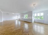 Pronájem bytu, 4+1, 150 m²