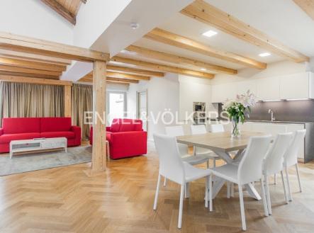 Pronájem bytu, 3+kk, 133 m² obrázek