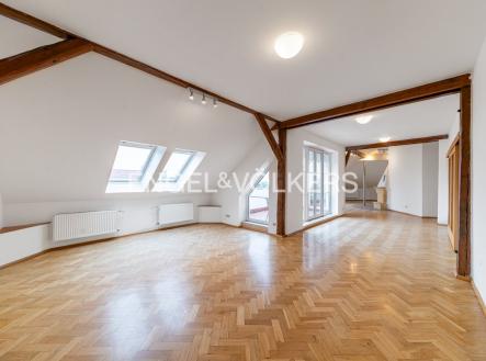 1 | Pronájem bytu, 6+kk, 241 m²