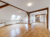 Pronájem bytu, 6+kk, 241 m²