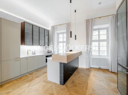 P1345857-HDR_web | Pronájem bytu, 4+kk, 161 m²