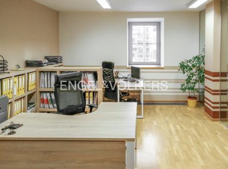 IMG_20160126_135207a_web | Pronájem - kanceláře, 68 m²