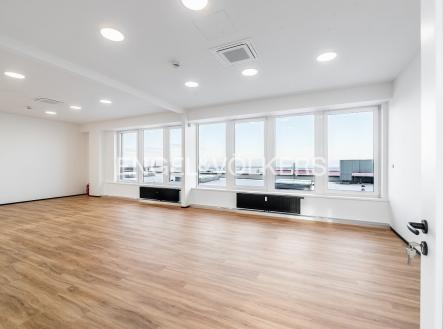 2 | Pronájem - komerční objekt, jiný, 200 m²