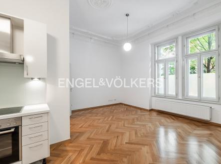 4 | Pronájem bytu, 2+kk, 59 m²