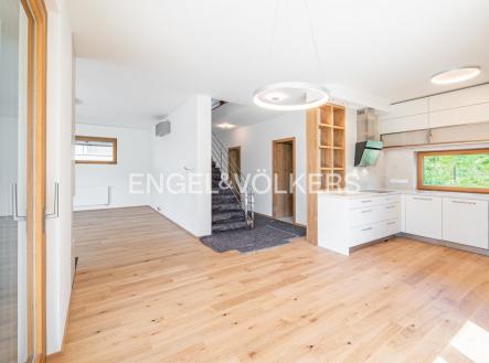 DSC_2788-HDR_web (1) | Pronájem - dům/vila, 408 m²