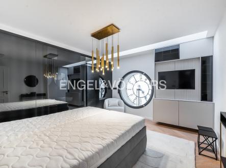 4 | Pronájem bytu, 4+kk, 120 m²