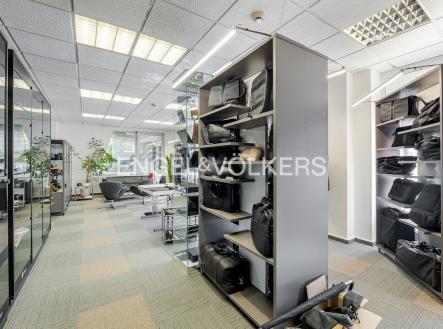 P1368738_web | Pronájem - obchodní prostor, 45 m²