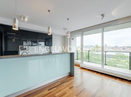 P1412312-HDR_web | Pronájem bytu, 4+kk, 134 m²