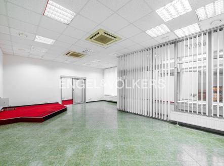 DSC_6254-HDR_web | Pronájem - obchodní prostor, 120 m²