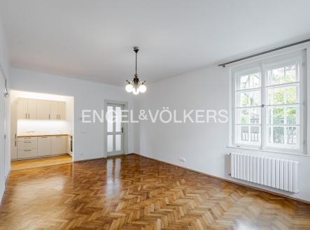 1 | Pronájem bytu, 2+kk, 54 m²