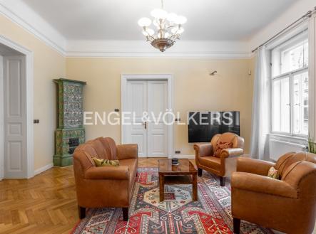 P1401505_web | Pronájem bytu, 4+1, 135 m²