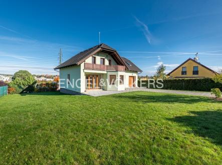 3 | Pronájem - dům/vila, 180 m²